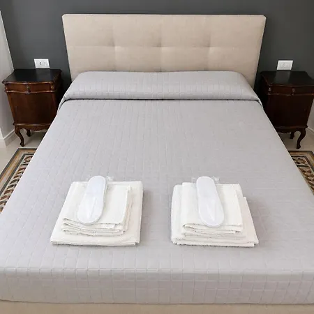 Apartment Santa Lucia Naples