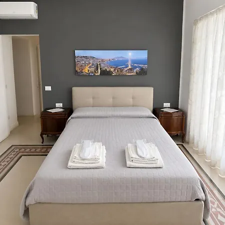 Apartment Santa Lucia Naples